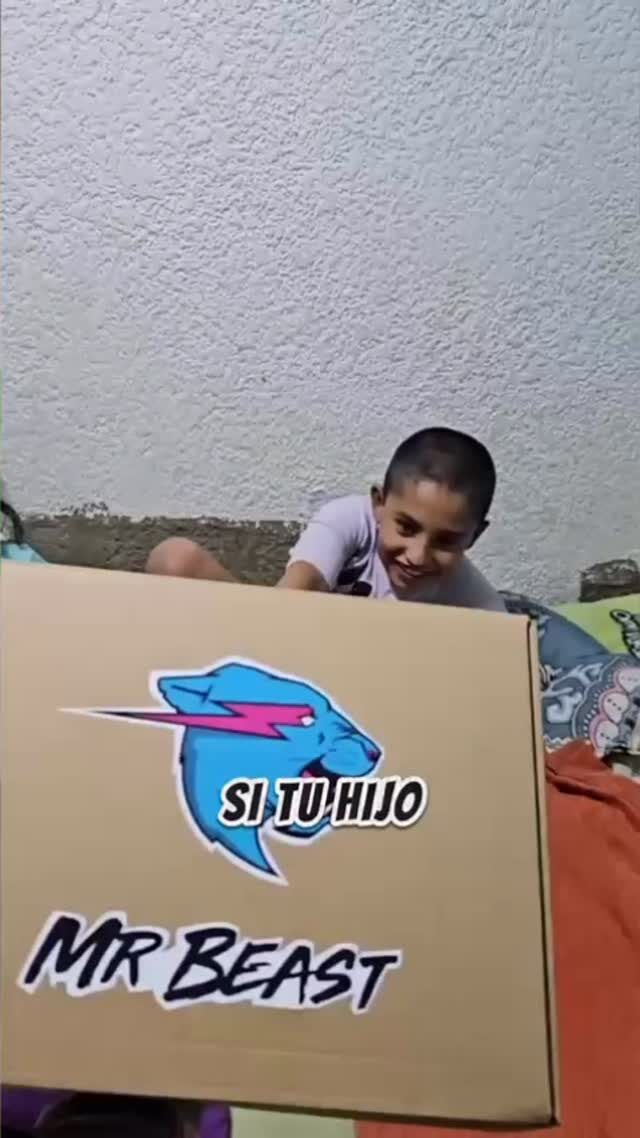 Instagram post from feastables.colombia. This post is in position 5.